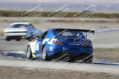 media/Oct-26-2025-CalClub SCCA (Sun) [[8ce1e69566]]/Group 2/Grapevine/
